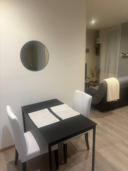 Le Studio Dijonnais Luaran gambar
